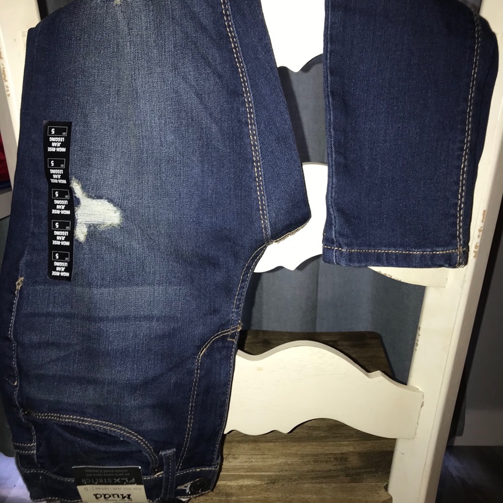 MUDD High Rise Stretch Jeans